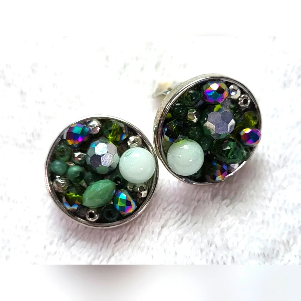 Green and Silver Beaded Circle Stud Earrings / Clip-on